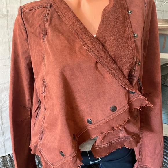 Free People Collapsing Twill Raw EdgeJacket Multifunctional S NWT! - Picture 9 of 13